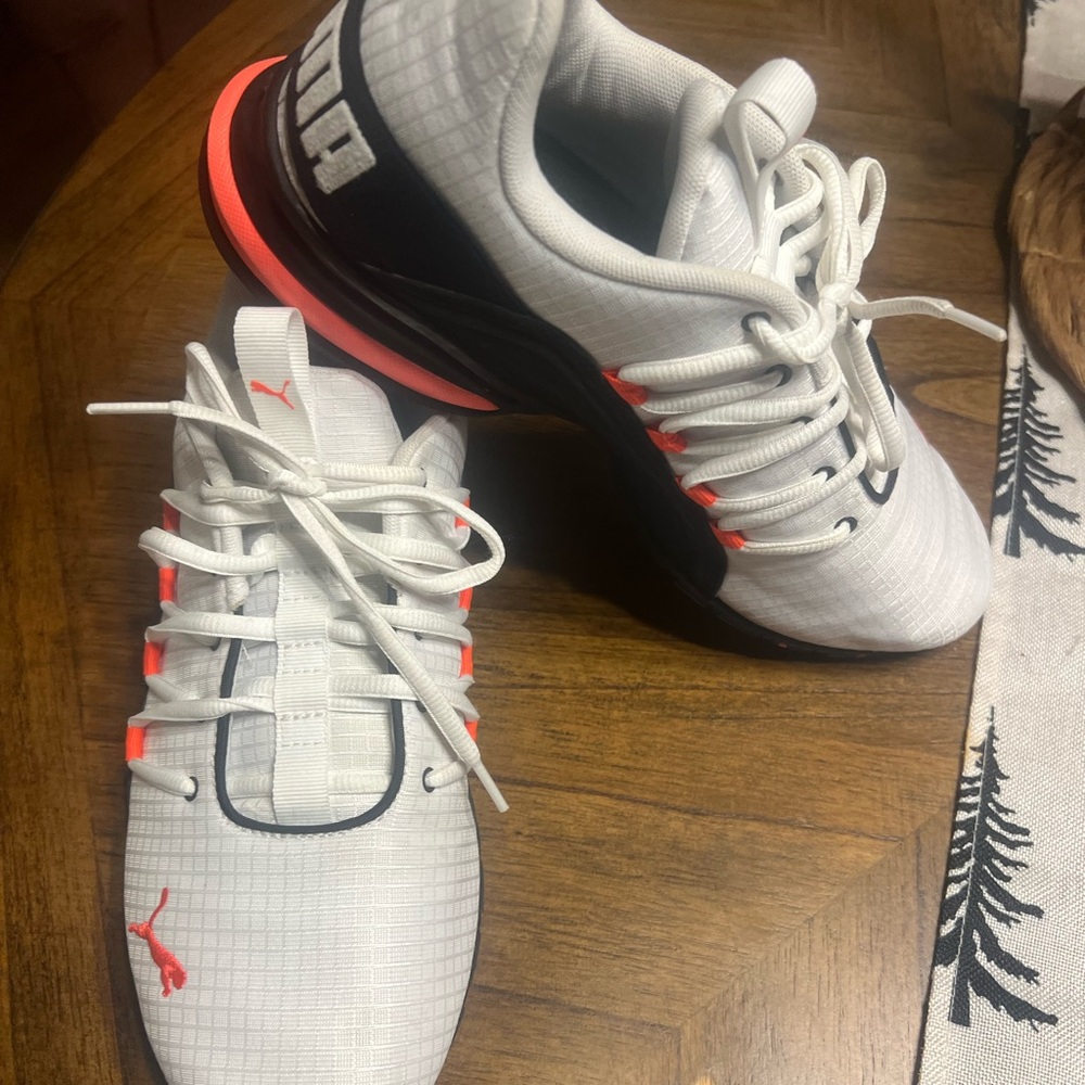 Puma Men’s Training Gym Shoes Size 8 White Black Orange Athletic Sneakers